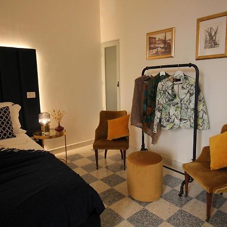 1940 Luxury Accommodations By Wonderful Italy 오스투니 외부 사진