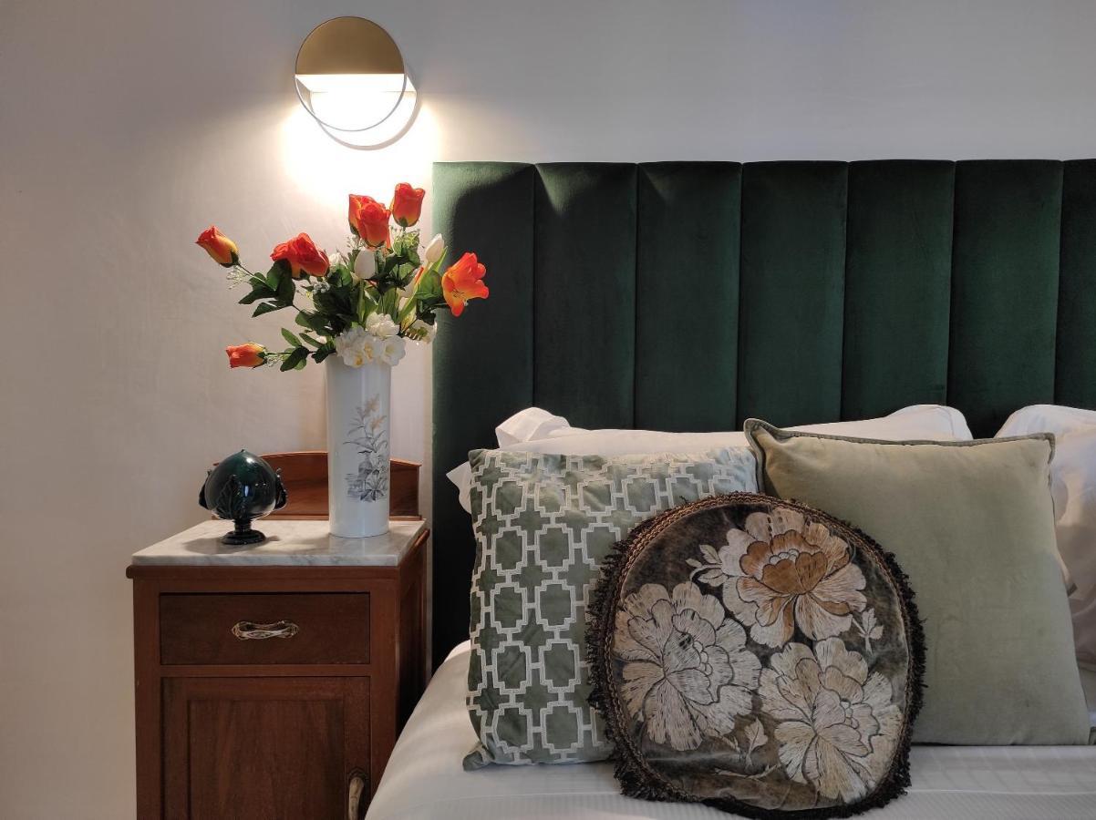1940 Luxury Accommodations By Wonderful Italy 오스투니 외부 사진
