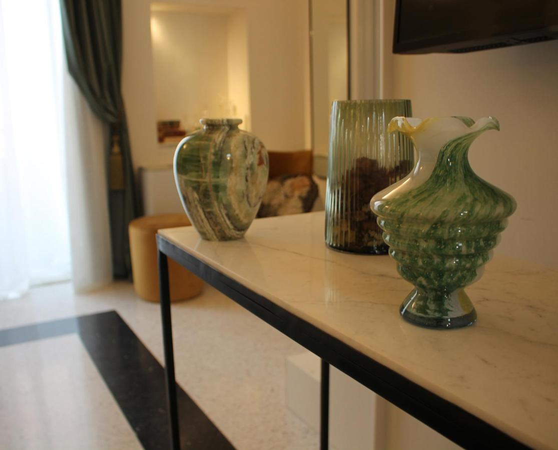 1940 Luxury Accommodations By Wonderful Italy 오스투니 외부 사진