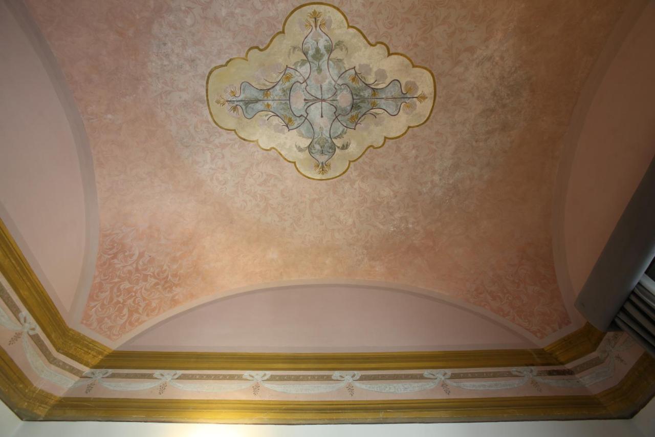 1940 Luxury Accommodations By Wonderful Italy 오스투니 외부 사진