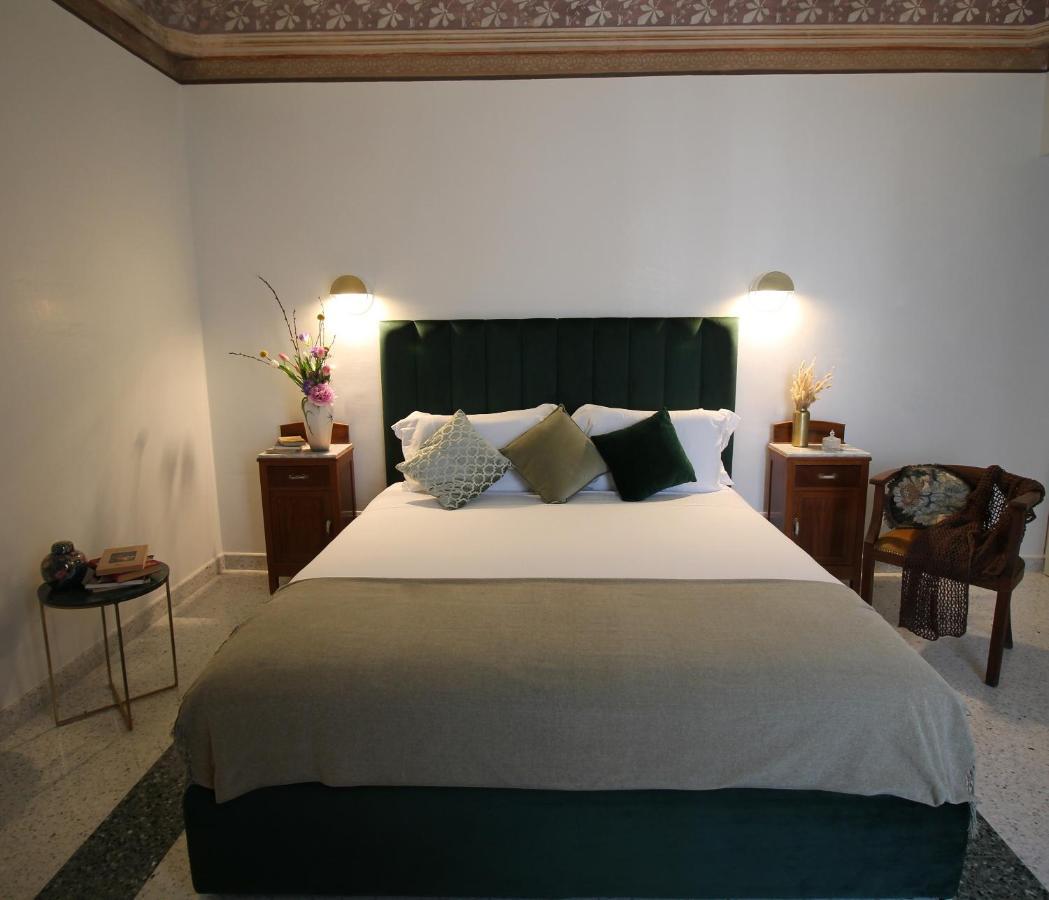 1940 Luxury Accommodations By Wonderful Italy 오스투니 외부 사진