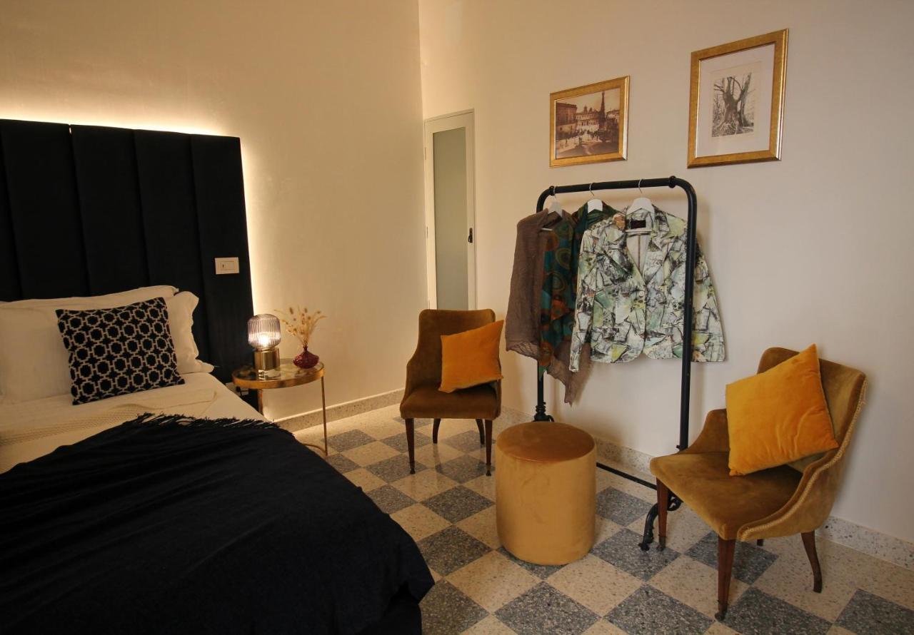 1940 Luxury Accommodations By Wonderful Italy 오스투니 외부 사진